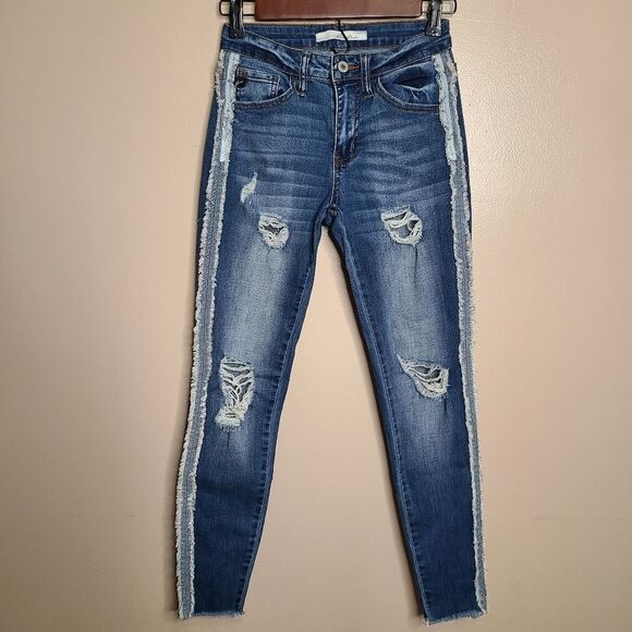 KanCan Distressed Skinny Jeans - Picture 2 of 8